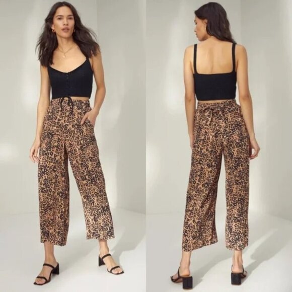 Aritzia Wilfred High Rise Faun Wide Leg Leopard Print Pants Size Medium